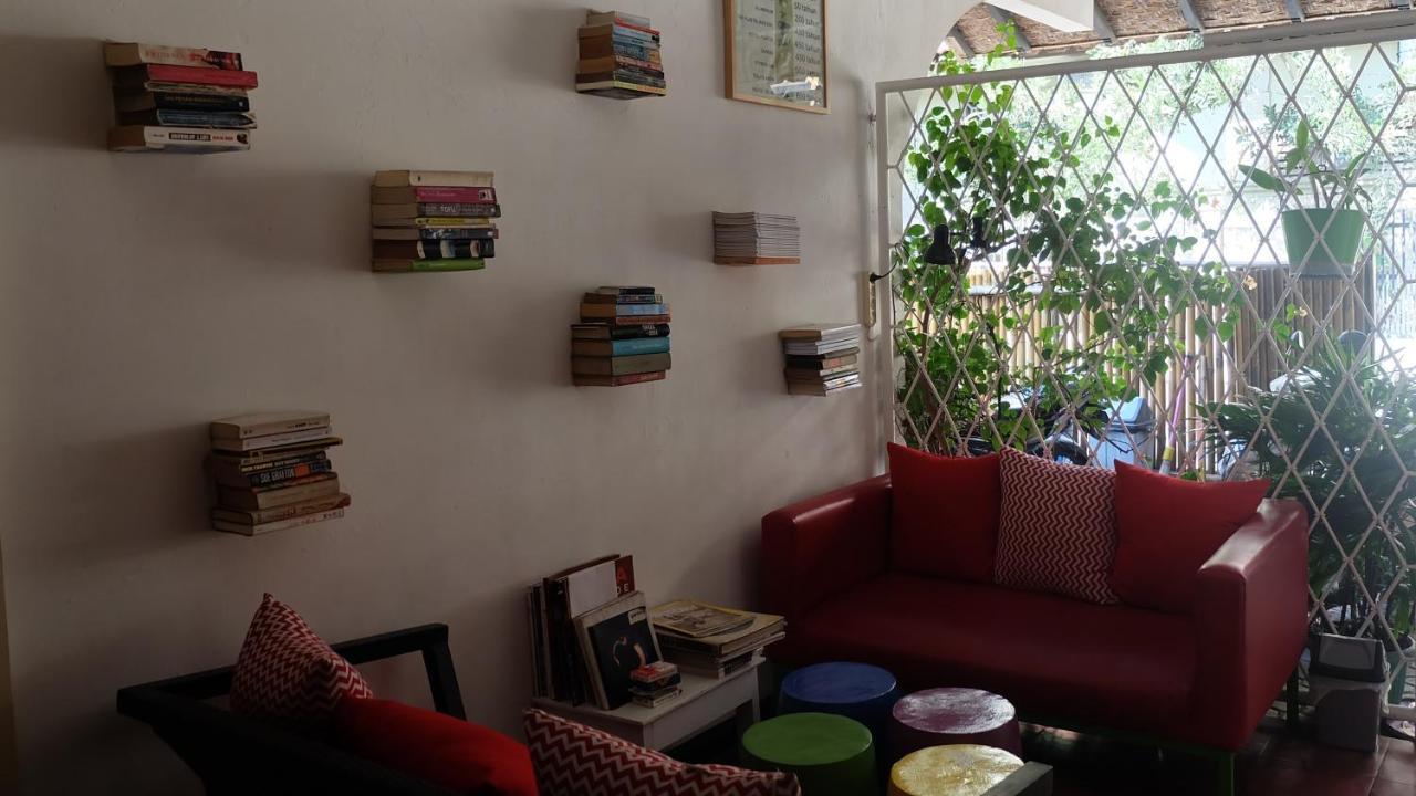 Viavia Guesthouse Yogyakarta Esterno foto
